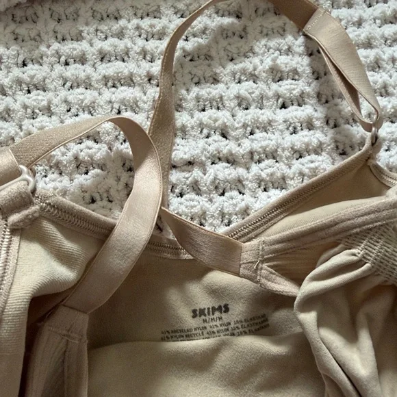 SKIMS Beige Shapewear Bodysuit - Picture 2 of 3